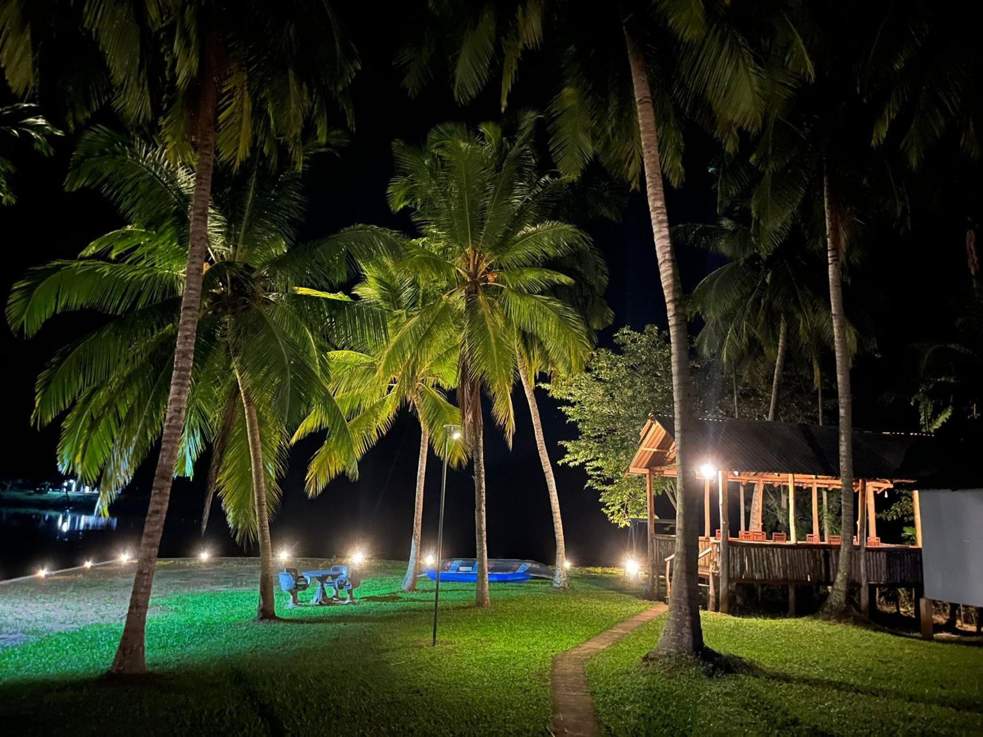 אודוואלאווה Yonan River Face Safari Resort מראה חיצוני תמונה