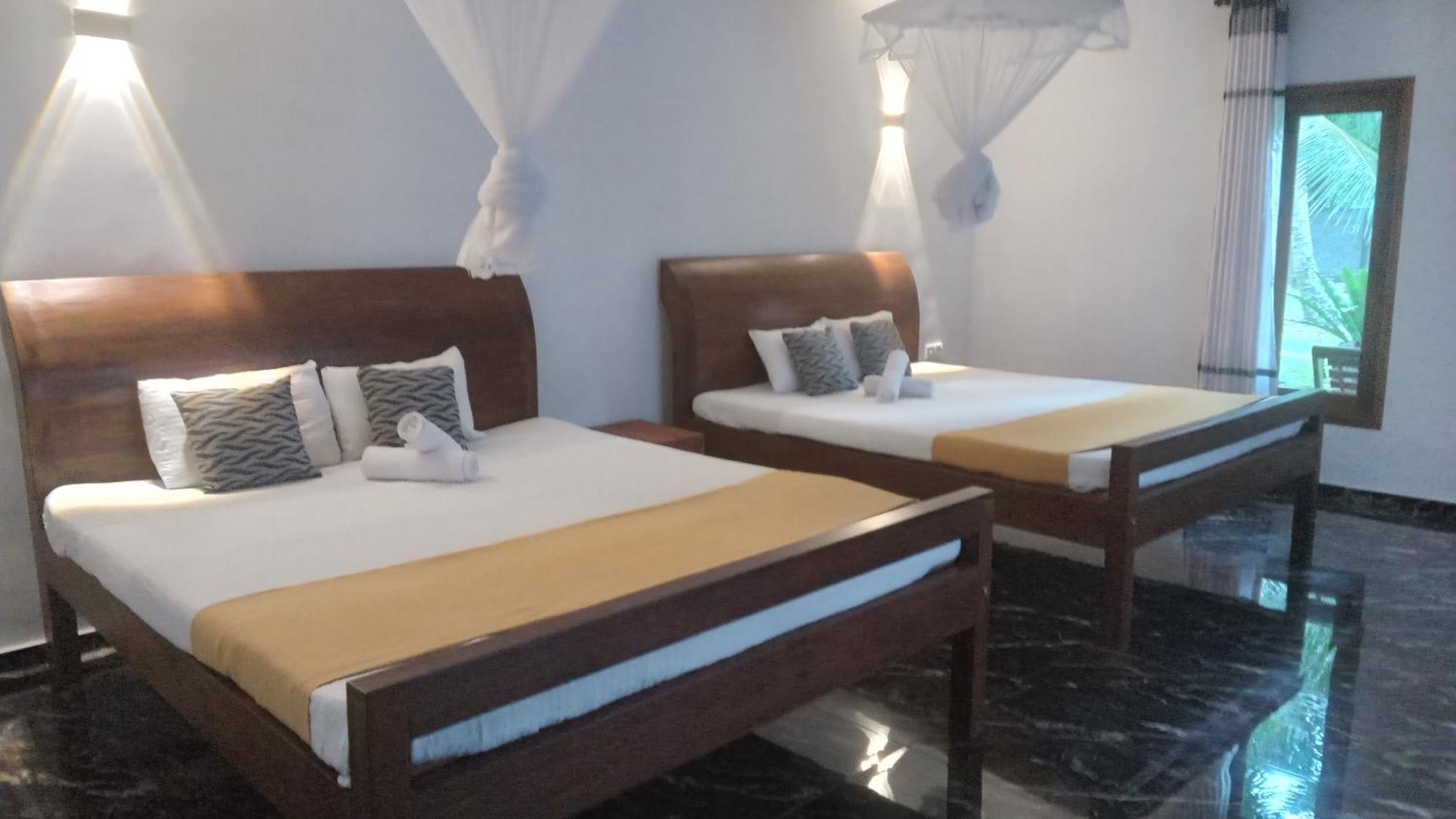 אודוואלאווה Yonan River Face Safari Resort מראה חיצוני תמונה
